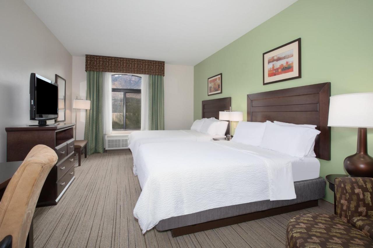 Holiday Inn Express & Suites Oro Valley-Tucson North By Ihg Exterior photo